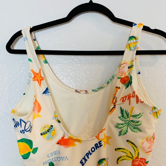 Old Navy One Piece Swimsuit Womens Large White Tropical Fish Food Novelty Print - Picture 10 of 15